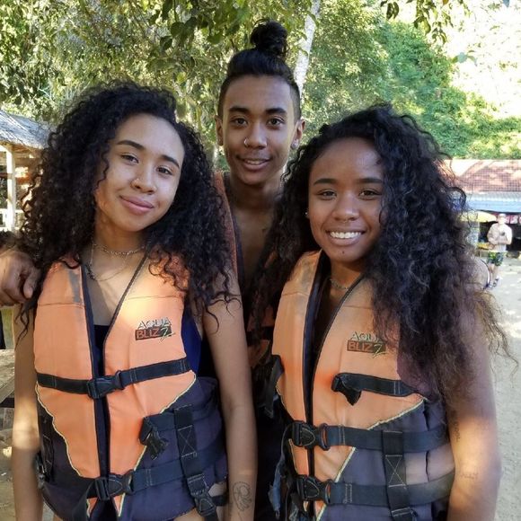 Profile Picture of Fanaka Ndege (@fanaka) on Poshmark