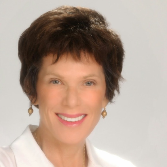 Profile Picture of Debby Rubenfeld (@darby_9) on Poshmark