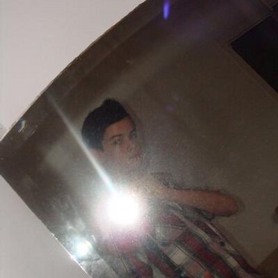Profile Picture of Dorian  Simon (@DorianSimon2) on Twitter