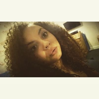 Profile Picture of Gabriella Phillips (@Gabriellalei) on Twitter