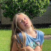 Profile Picture of Jamie Daniels (@justjenna272) on Youtube