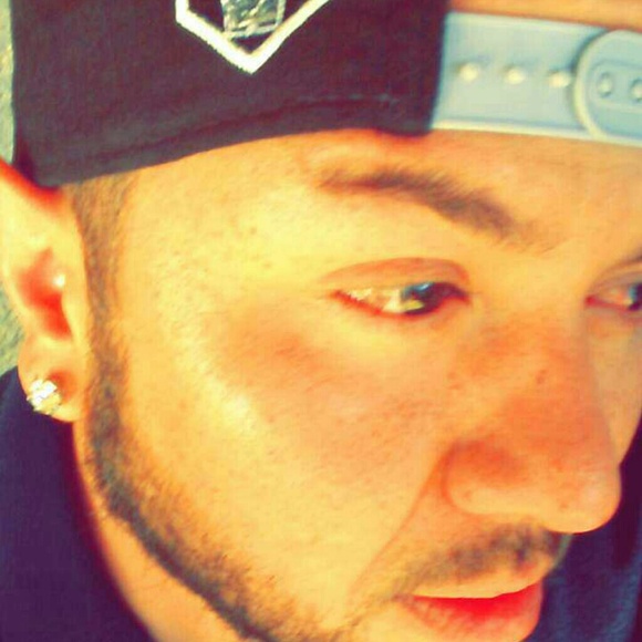 Profile Picture of Michael Corrales (@theeboogie) on Poshmark