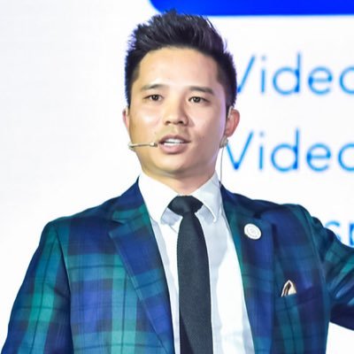 Profile Photo of Jeff "SuiJeneris" Chau (@SJeneris) on Twitter