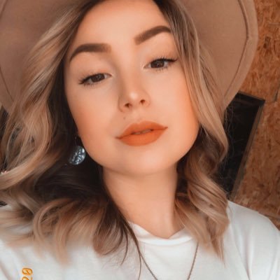 Profile Picture of Jillian Morgan (@jillmorgan__) on Twitter