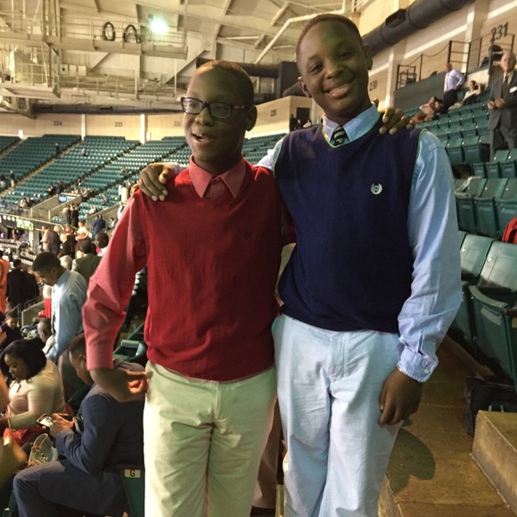 Beverly Fonseca - Poshmark Profile Picture of Beverly Fonseca (@beverly1914) on Poshmark