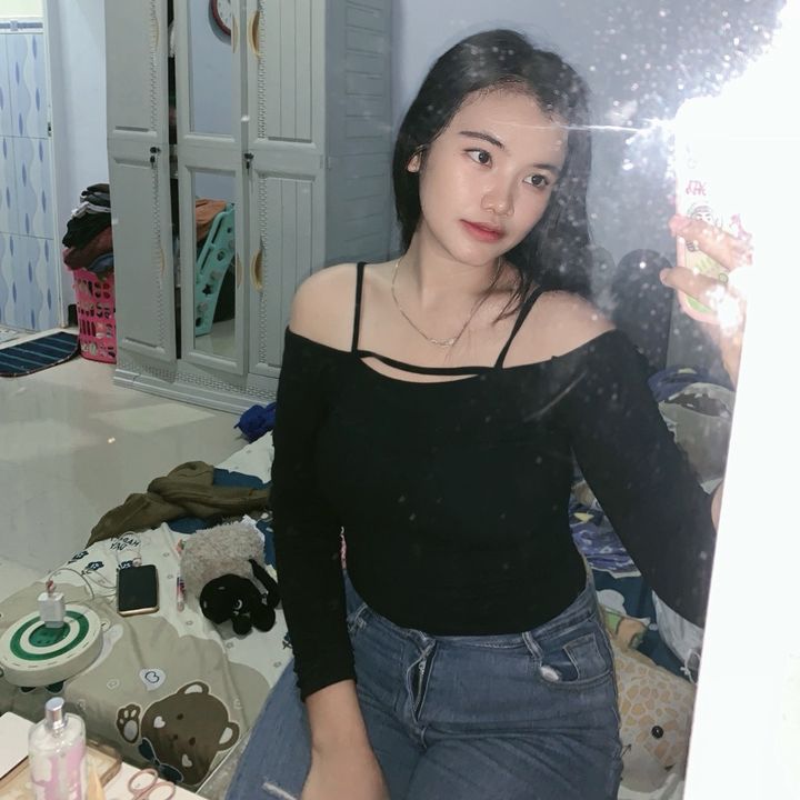 Profile Picture of aretha (@_raesaaaaretha) on Tiktok