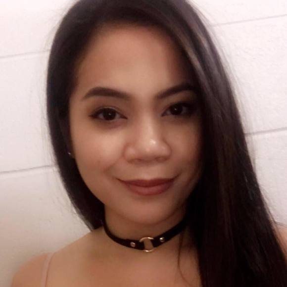 Profile Picture of Marion Maniago (@marionmaniago) on Poshmark