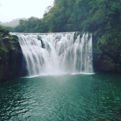 Profile Picture of David Cade (@edwardecade) on Twitter