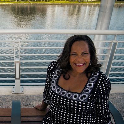 Profile Picture of Pamela Dykes (@comebackroadmap) on Twitter