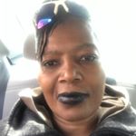 Profile Picture of Elzena Holmes (@elzenaholmes) on Instagram