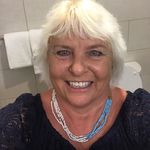 Profile Picture of Julie Hunter (@julie.hunter.7902) on Instagram