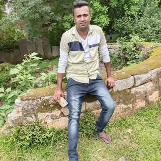 Profile Picture of Robin Shine (@robinshine13) on Instagram