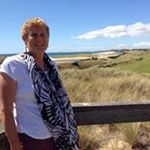 Profile Picture of Janine Jeffreys (@neeniejj) on Instagram