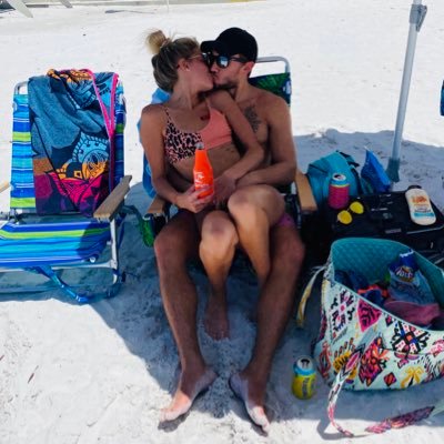 Profile Picture of Ariel Smith (@smithariel98) on Twitter