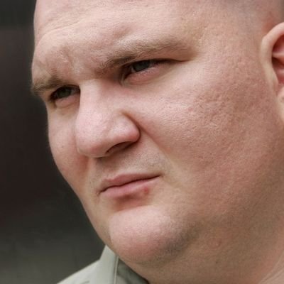 Profile Picture of Benjamin Ady (@tripleoxymoron) on Twitter