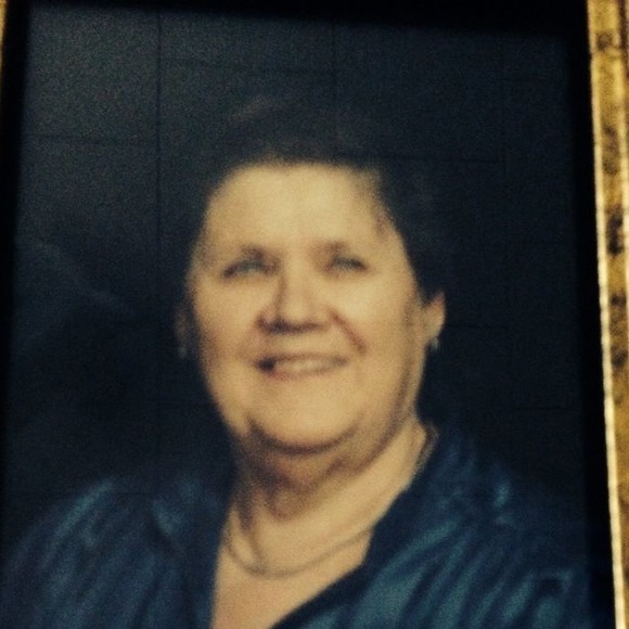 Profile Picture of Phyllis Morrow (@pmohd85) on Poshmark