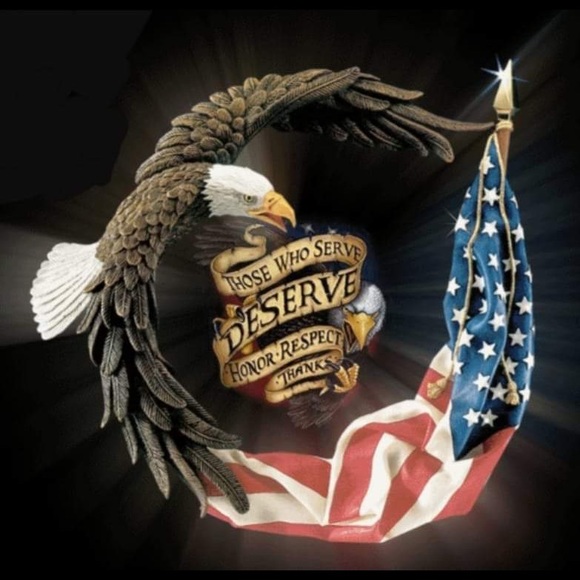 Profile Picture of Sheila Raper (@ntrwlf) on Poshmark