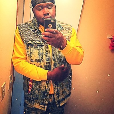 Profile Picture of CharlesHeath (@CharlesHeath20) on Twitter