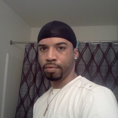 Profile Picture of Jerald Evans (@JE_Smoove) on Twitter