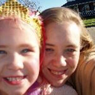 Profile Picture of Heidi Conway (@LoveIsCaffiene) on Twitter