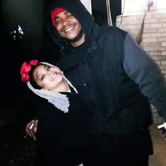 Profile Picture of Brandon Davis (@yungmonk08) on Poshmark