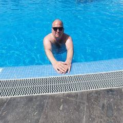 Profile Picture of garyknipe0 (@garyknipe0) on Tiktok