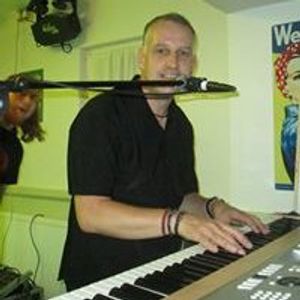 Profile Picture of Simon Harmony Perry (@simonharmonyperrysinger) on Myspace