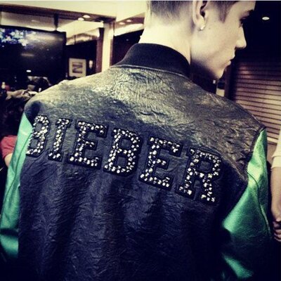 Profile Picture of Matthew (@MattDrewBieber) on Twitter