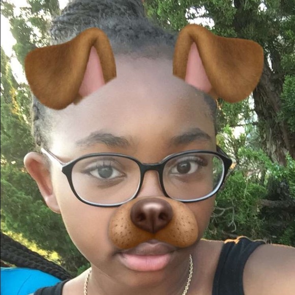 Profile Picture of Kennedy Richardson (@ladybug528) on Poshmark