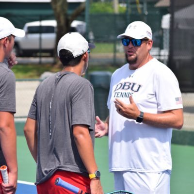 Profile Picture of Wade Morgan (@coachWadeMorgan) on Twitter