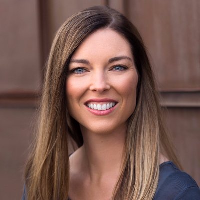 Profile Picture of Ann Montgomery (@@sydney___anne) on Twitter