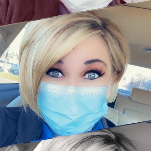 Profile Picture of Amanda Cosper (@cosper1019) on Poshmark