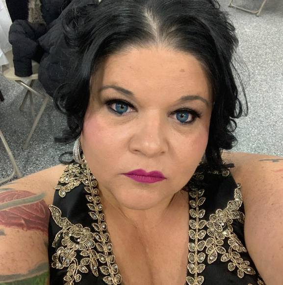 Profile Picture of Jo Morehouse-jones (@jowoo1975) on Poshmark