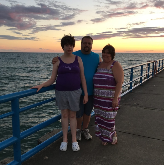 Profile Picture of Lisa Hardt seitz (@sabrepuppy40) on Poshmark