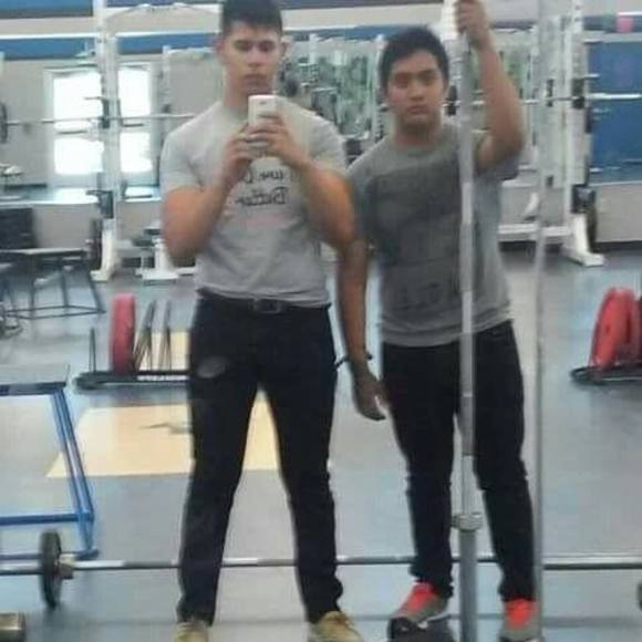 Profile Picture of Tomas Garza (@tomas_garza) on Poshmark