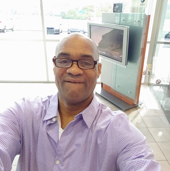 Profile Picture of Kevin Crutcher (@pipefitter122) on Poshmark