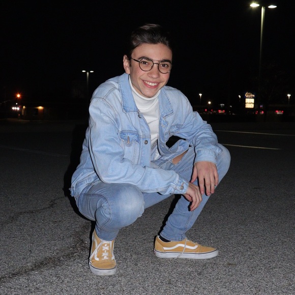 Jackson Lopez - Poshmark Profile Picture of Jackson Lopez (@j_lopez2003) on Poshmark