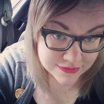 Profile Picture of Amanda Reid (@amandareid) on Twitter