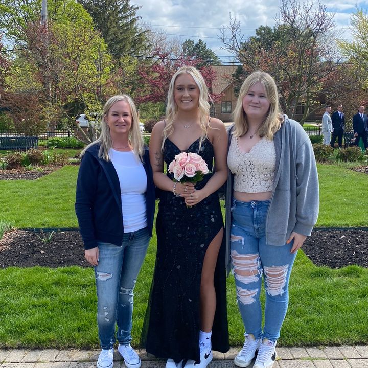 Profile Picture of suelovelace13 (@suelovelace13) on Tiktok
