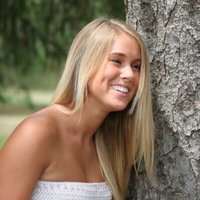 Lisa Robertshaw - Twitter Profile Picture of Lisa Robertshaw (@tweety2_bird) on Twitter