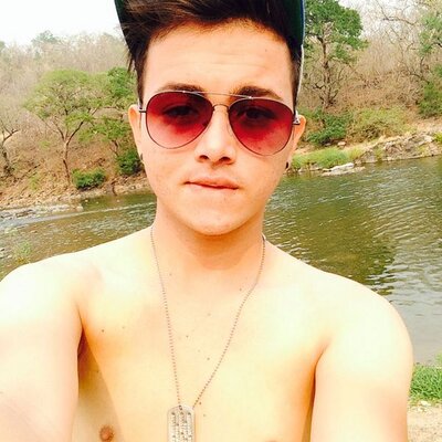 Profile Picture of Edgar Velasquez (@Edvelasquez__) on Twitter