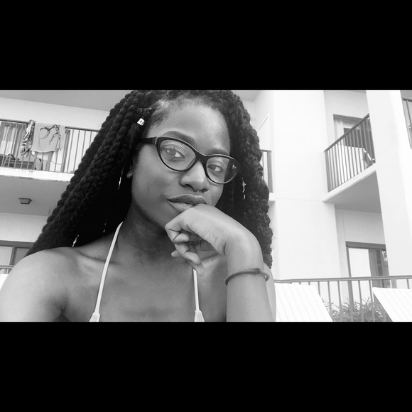 Profile Picture of Ahkeirra Chewe (@chewebaby) on Poshmark