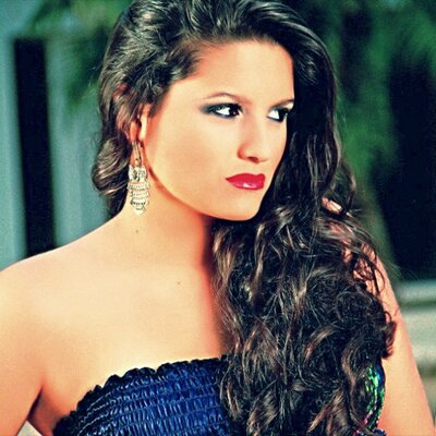 Profile Picture of Daniela Moreno (@danielamoreno98) on Twitter