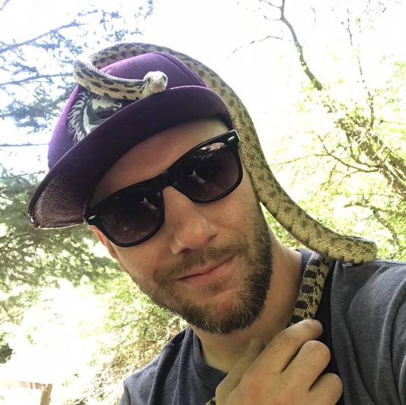 Profile Picture of Ryan Swartzfager (@swartzrc) on Poshmark
