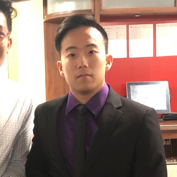 Profile Picture of Andrew Li (@liandrew711) on Poshmark