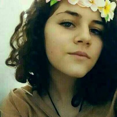 Profile Picture of Amanda Soster Borba (@MandySoster) on Twitter