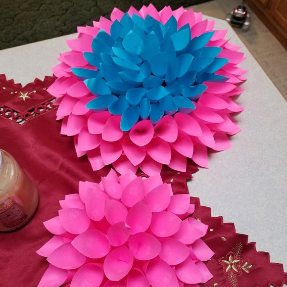 Brenna Wright - Poshmark Profile Picture of Brenna Wright (@bellaboo2424) on Poshmark