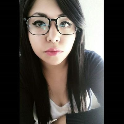 Profile Picture of Itzel Alvarado (@itzelalvarado95) on Twitter