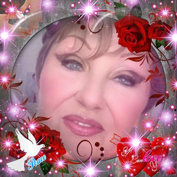 Profile Picture of Clarice Bommarito (@cbommarito15) on Poshmark