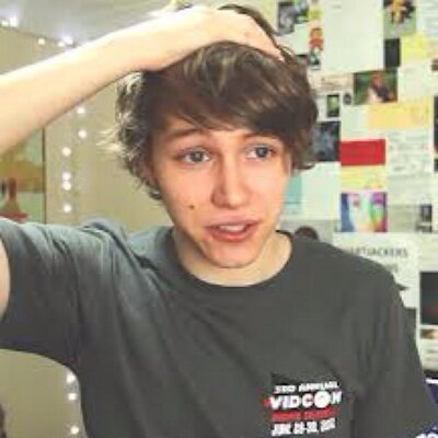 Profile Picture of The Charlie-Shake (@CharlieMccool) on Twitter